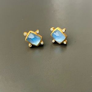 Julie Vos “Clara” gold stud earring